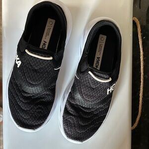 Hoka Nora 2 Recovery Shoe